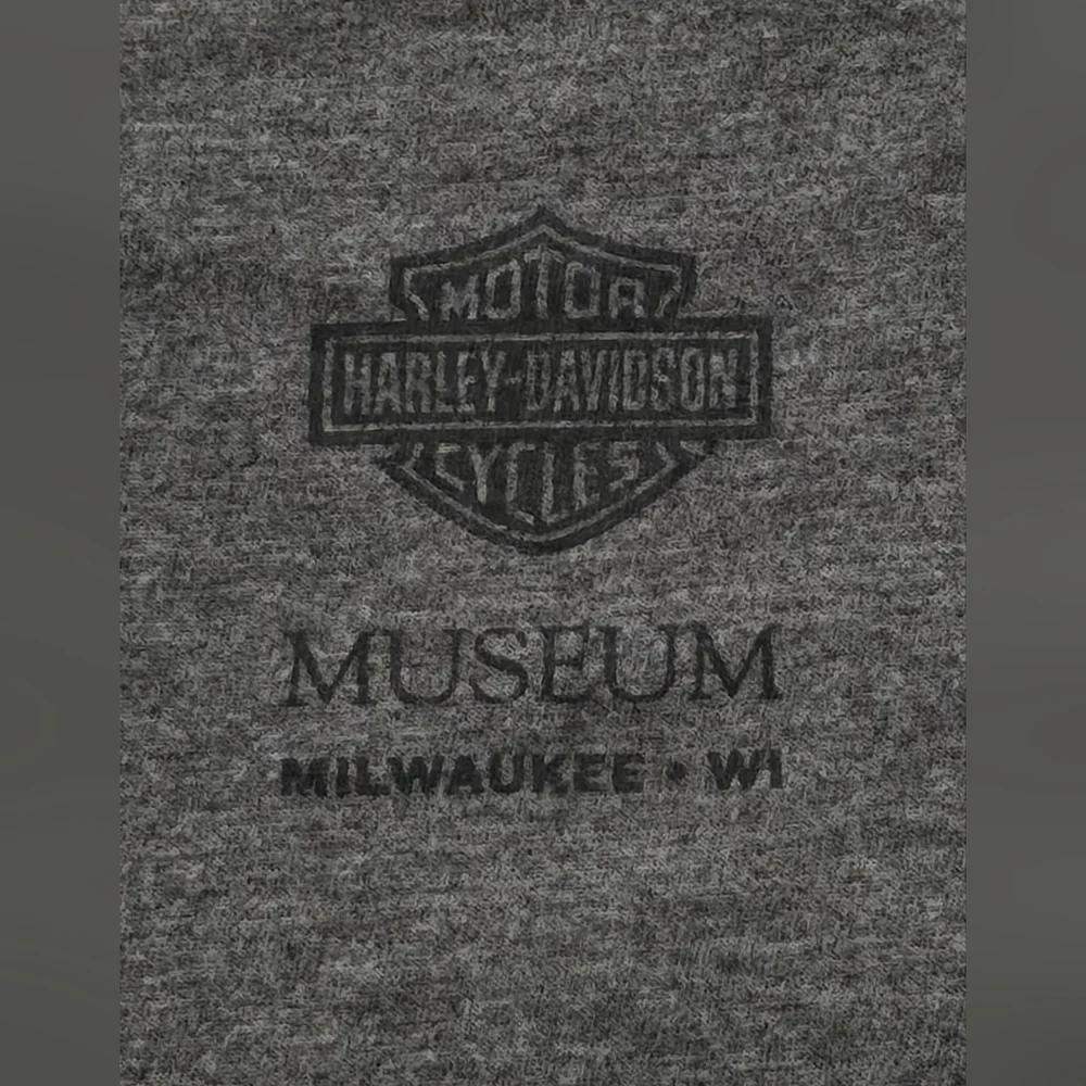 Harley-Davidson Museum Short Sleeve Shirt, Plus Size - Picture 5 of 7